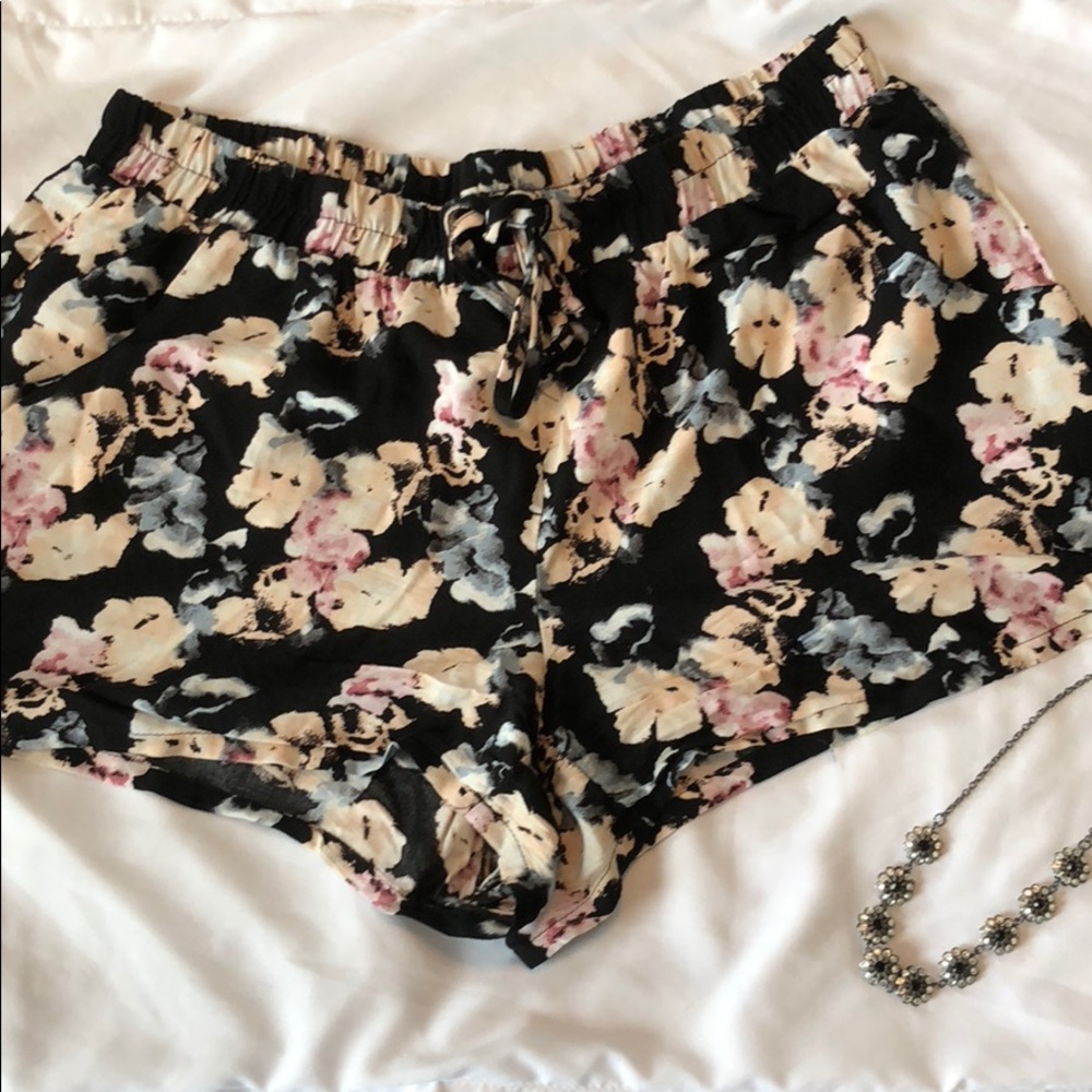 Cute Flower Shorts